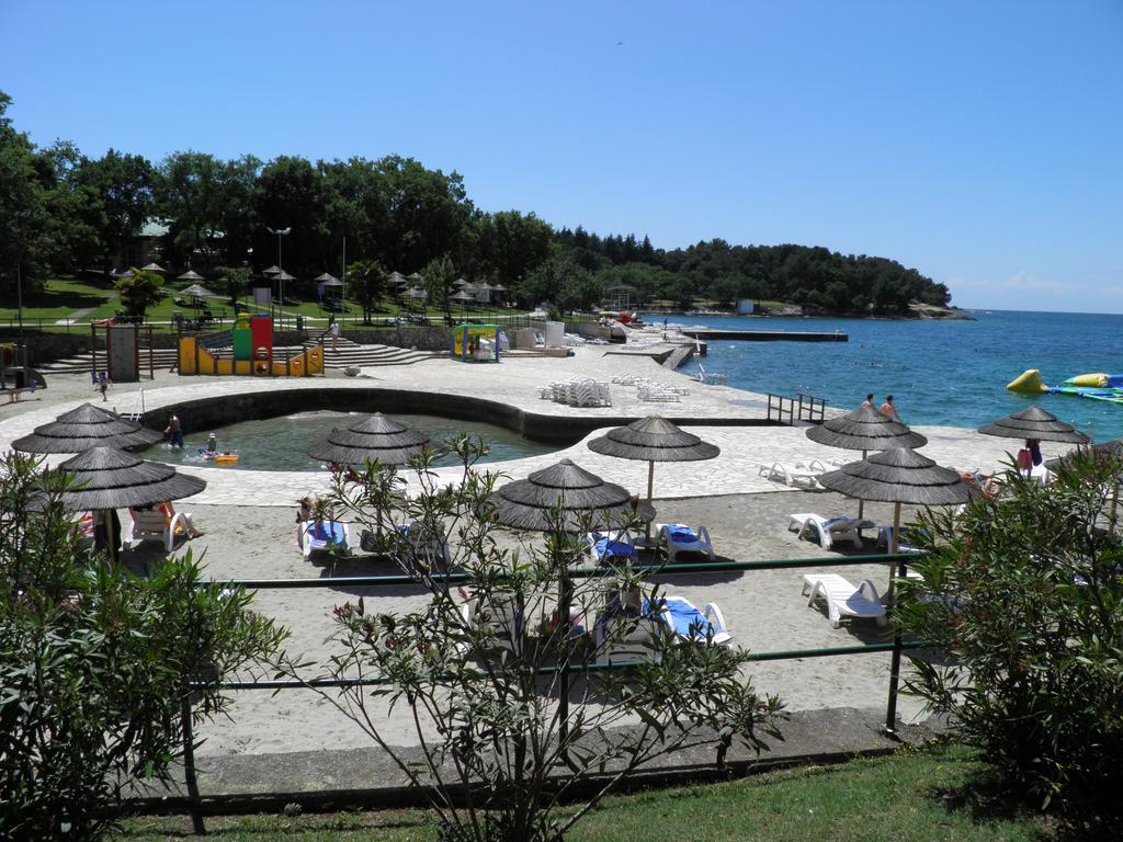 Apartment Nevia A/5 Porec Ngoại thất bức ảnh